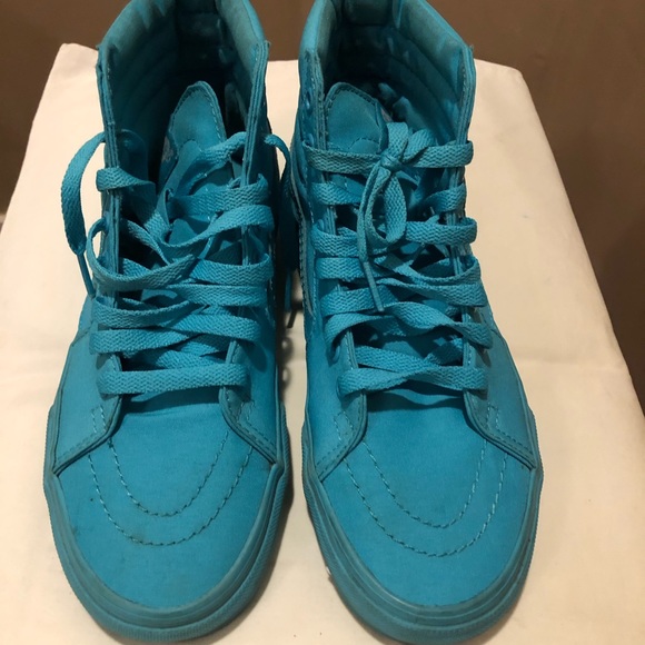 Hi-top Vans - Picture 2 of 5